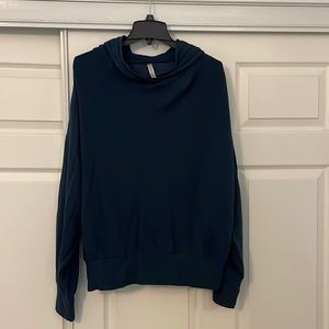 Fabletics light weight hoodie large